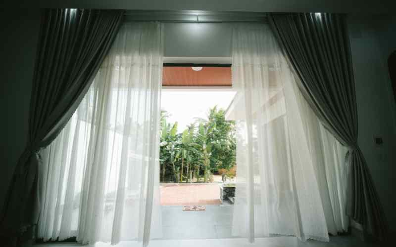 Layering Curtains